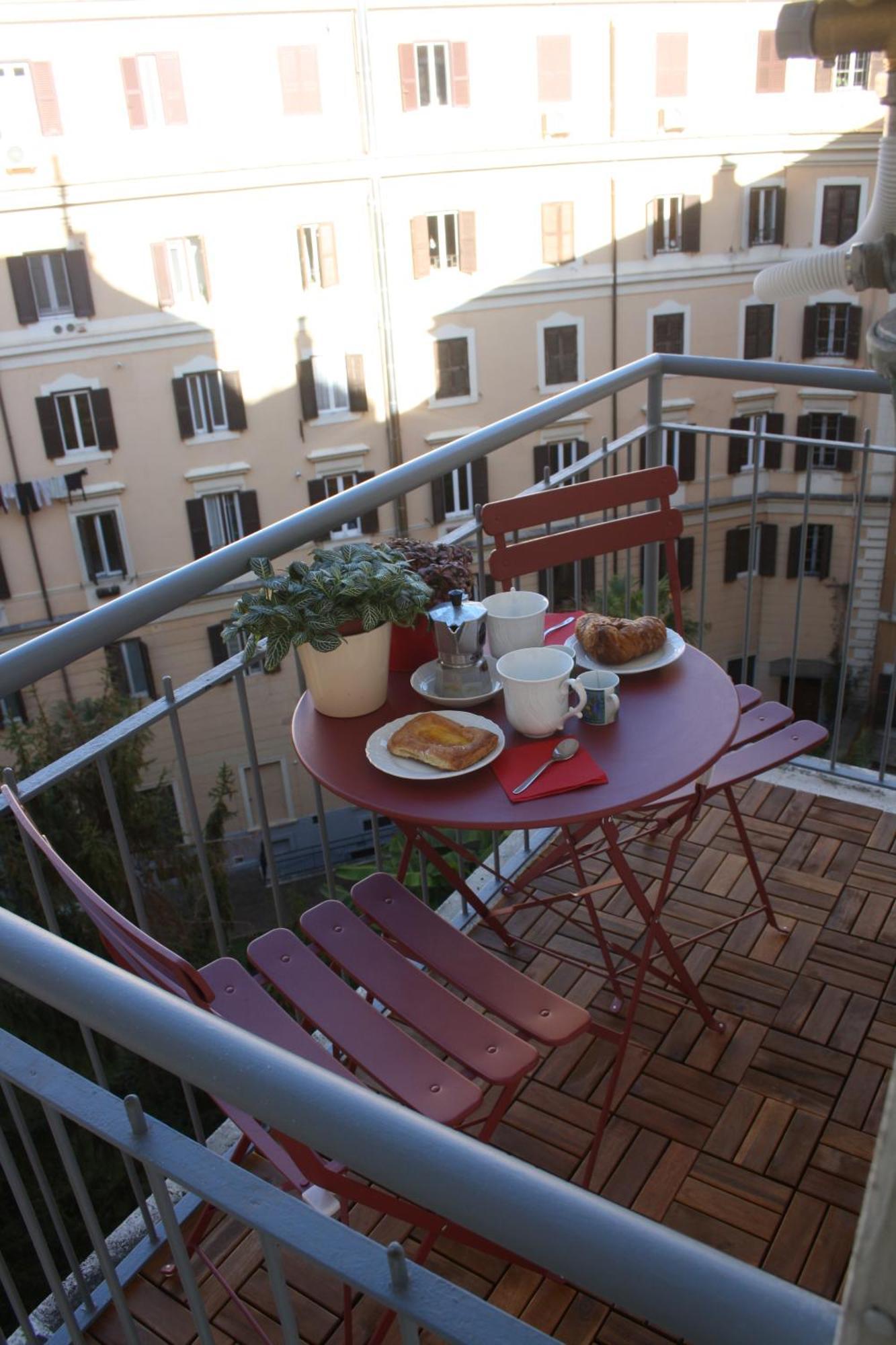 Apartment House Donatello Rome